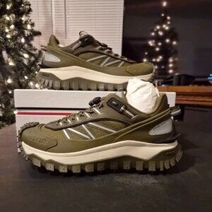 MONCLER TRAILGRIP LOW DARK GREEN SIZE 9